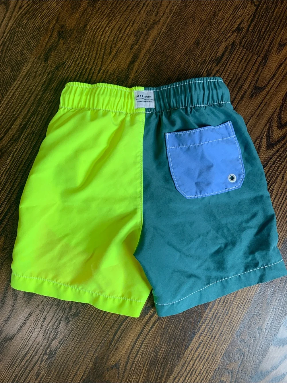 GAP Boys' Colorblock Swim Shorts - Neon Yellow, Teal, Light Blue - Small (6-7)